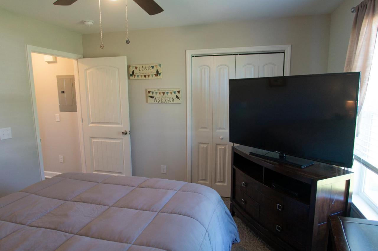 Great Little Guest Suite With Private Entry & Deck! Pet Friendly & 30 Mins To Nashville! Ashland City ภายนอก รูปภาพ
