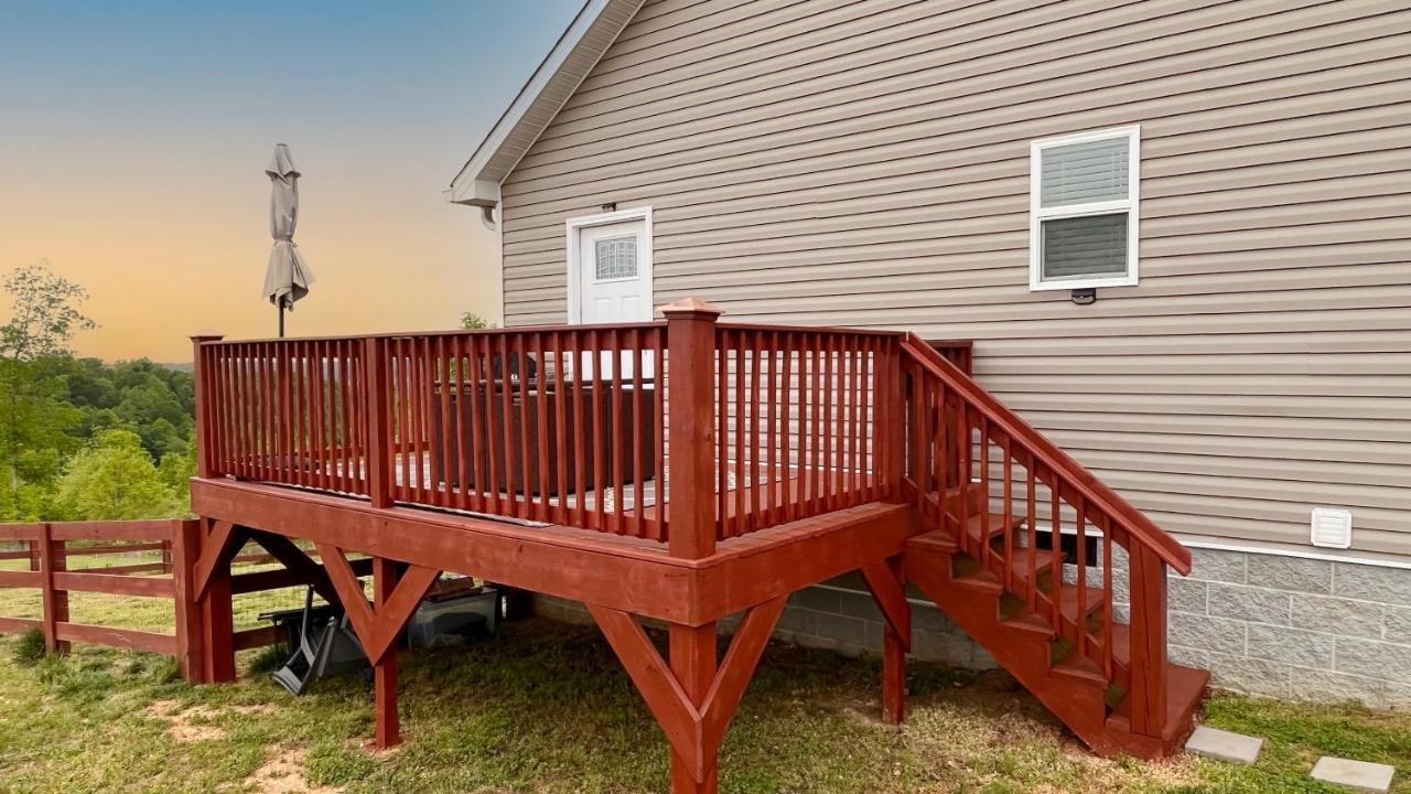 Great Little Guest Suite With Private Entry & Deck! Pet Friendly & 30 Mins To Nashville! Ashland City ภายนอก รูปภาพ