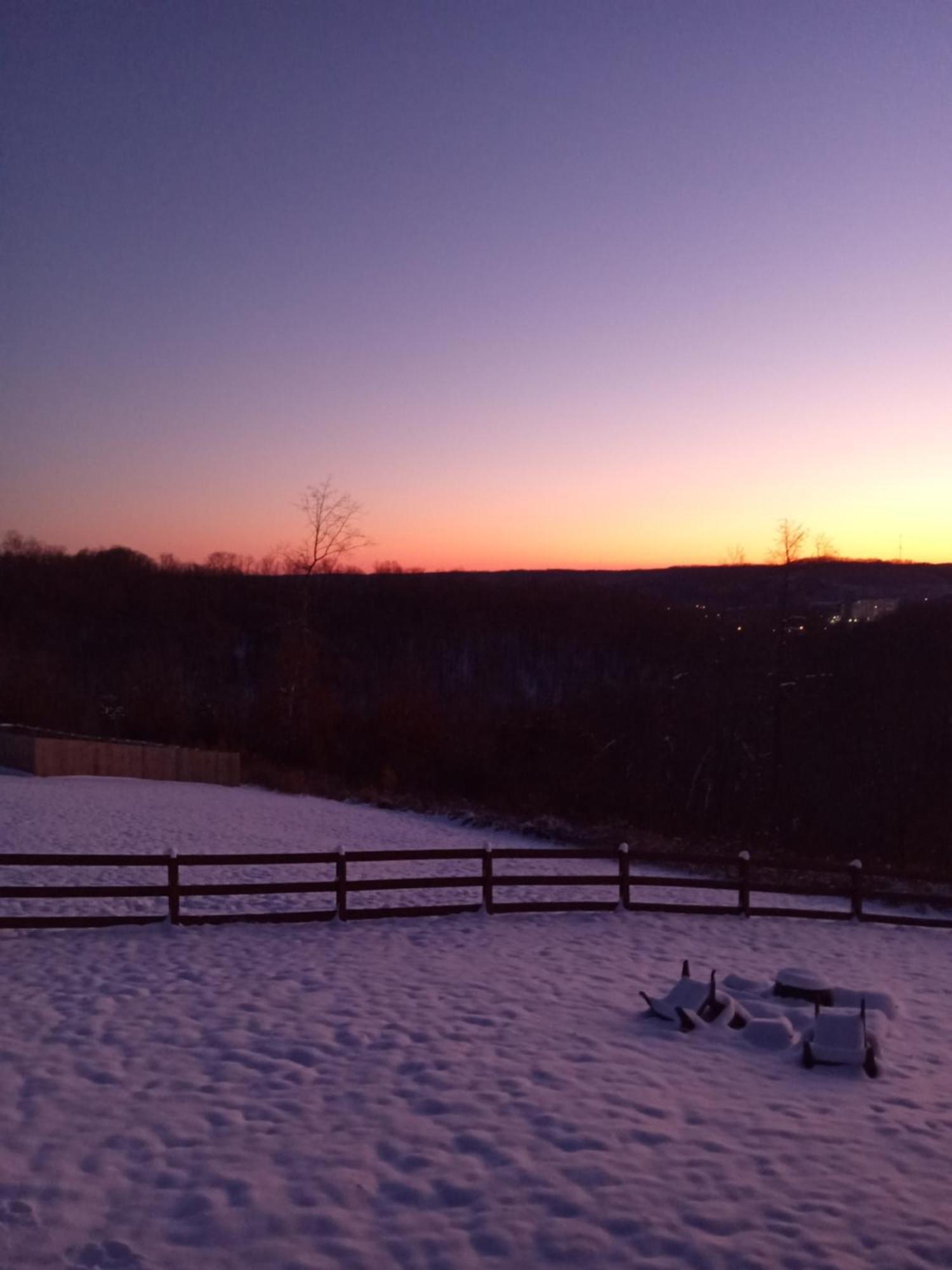 Great Little Guest Suite With Private Entry & Deck! Pet Friendly & 30 Mins To Nashville! Ashland City ภายนอก รูปภาพ